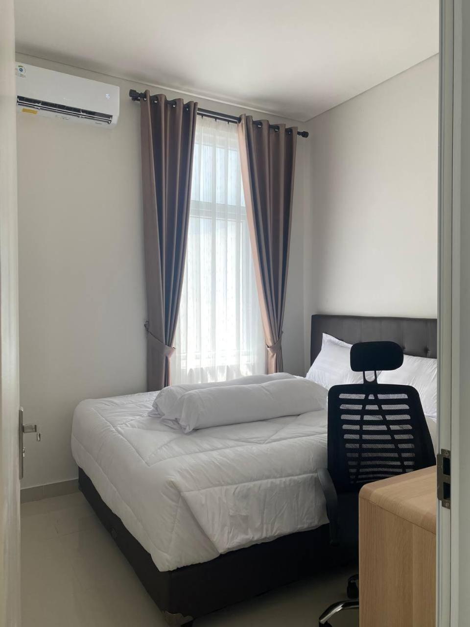 Villa Ku Villa Mu Семаранг Екстериор снимка